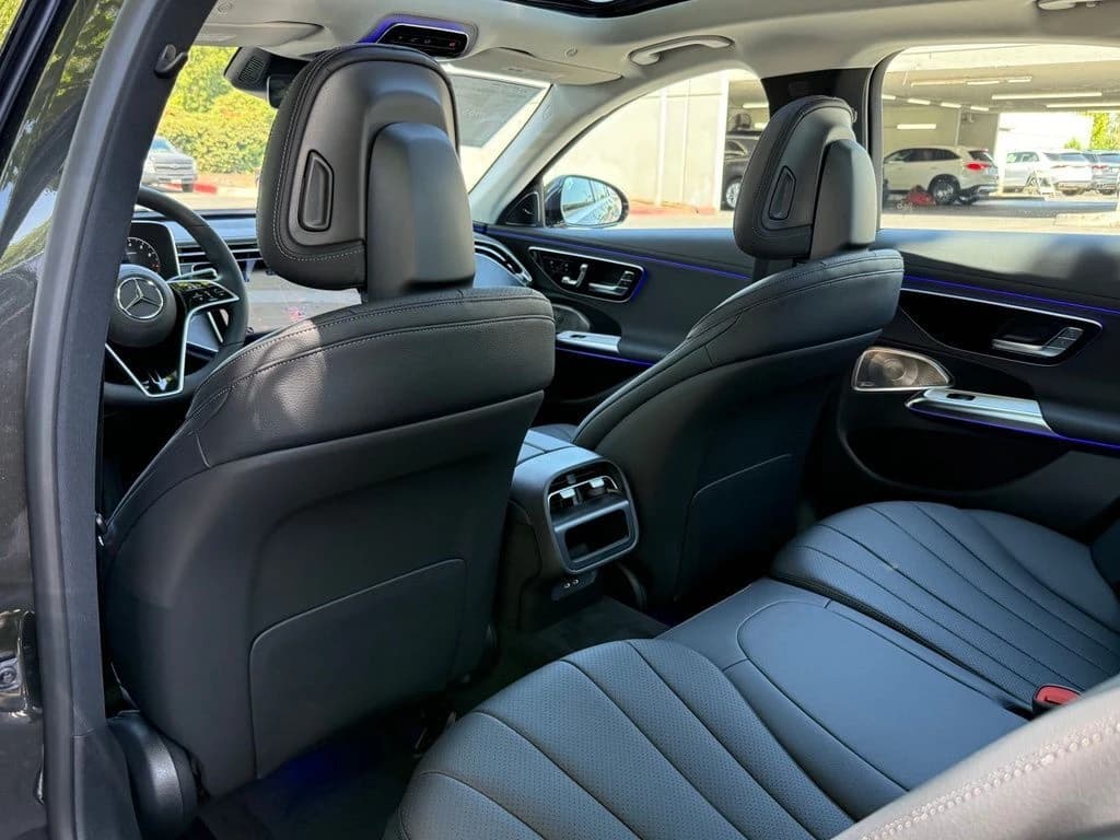 Mercedes-Benz E-Class E 350 RWD Sedan 2026 — side view