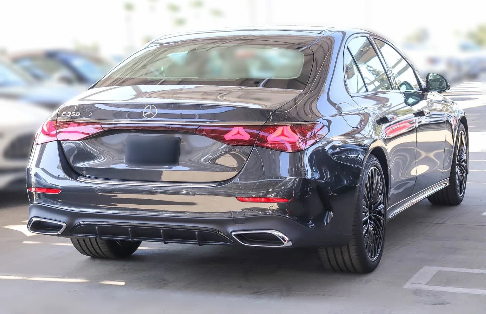 Mercedes-Benz E-Class E 350 RWD Sedan 2027 — side view