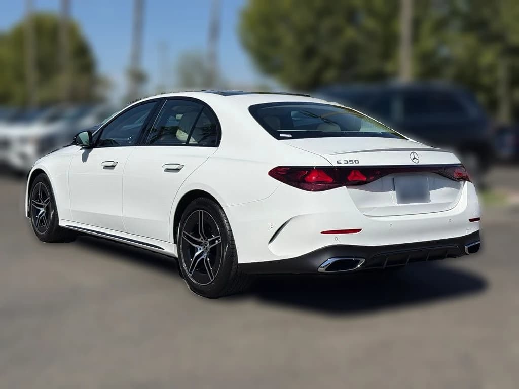 Mercedes-Benz E-Class E 350 RWD Sedan 2027 — side view