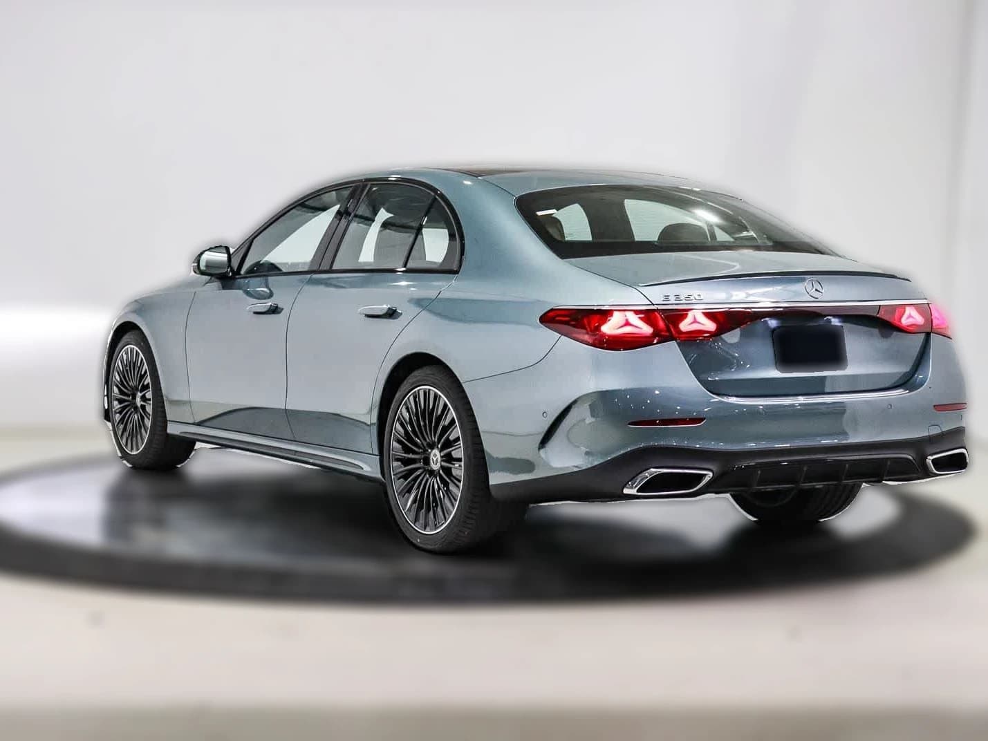 Mercedes-Benz E-Class E 350 RWD Sedan 2026 — side view