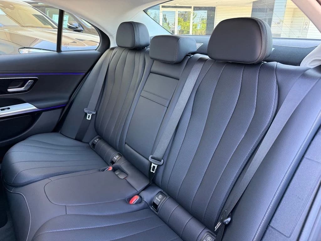 Mercedes-Benz E-Class E 350 RWD Sedan 2026 — side view