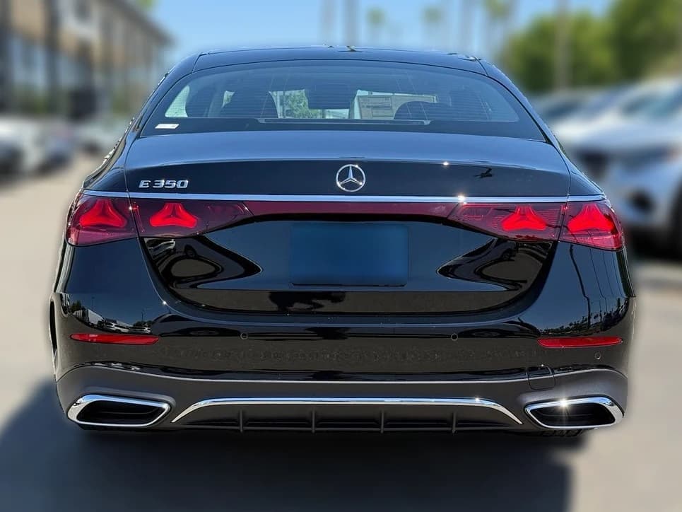 Mercedes-Benz E-Class E 350 RWD Sedan 2026 — side view