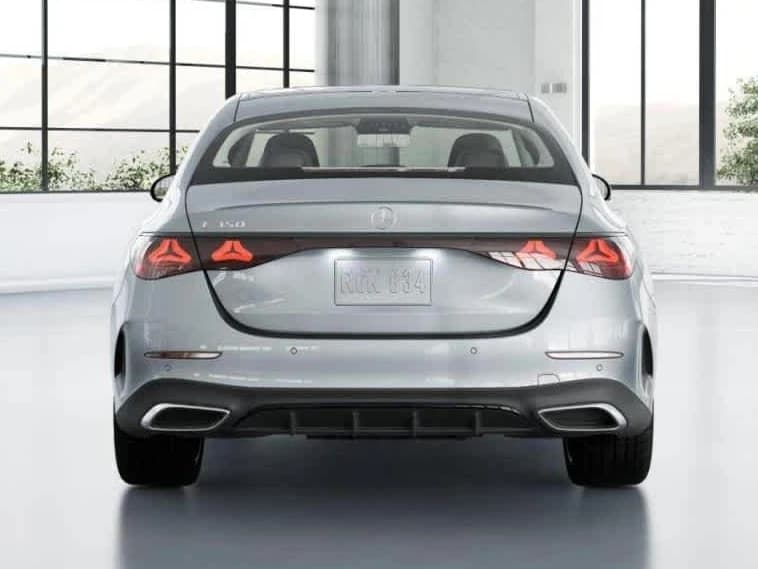 Mercedes-Benz E-Class E 350 RWD Sedan 2027 — side view