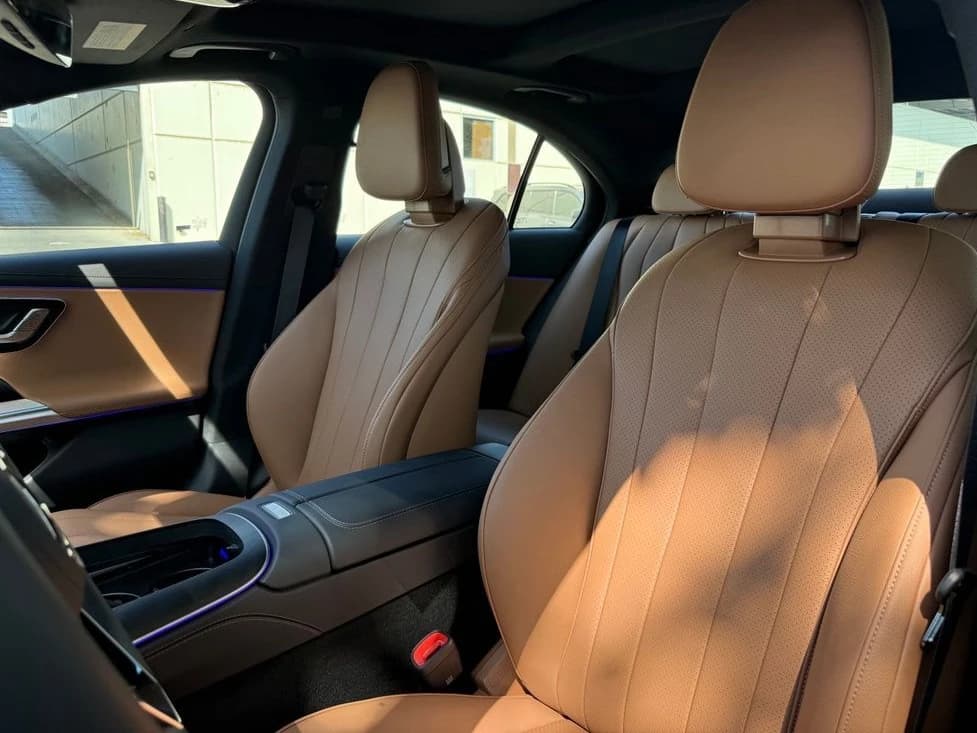 Mercedes-Benz E-Class E 350 RWD Sedan 2027 — side view