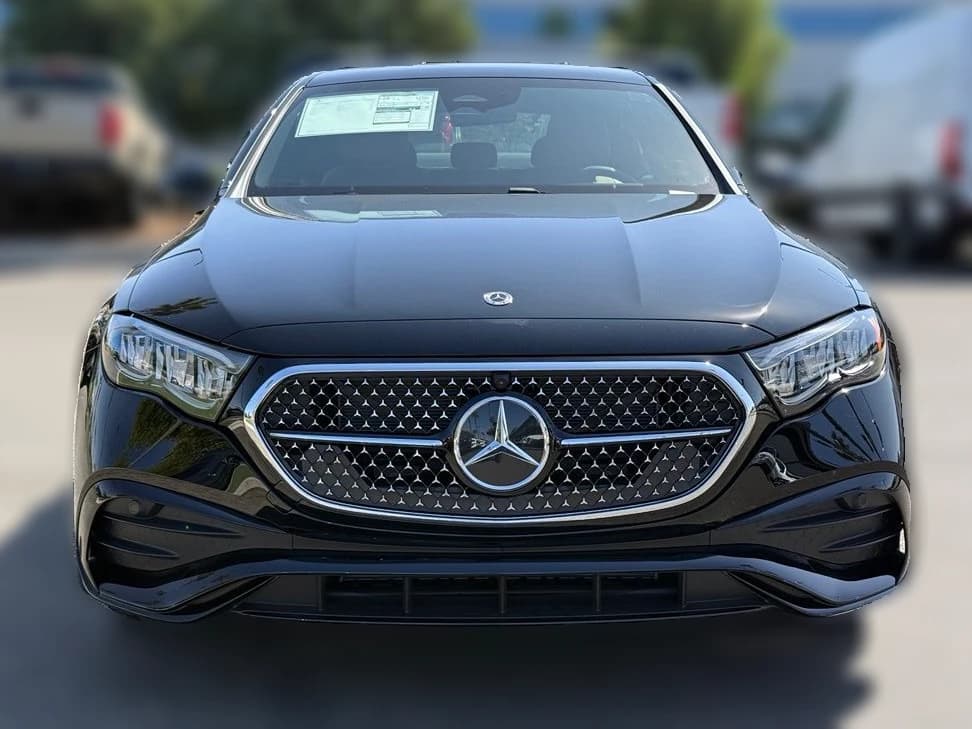 Mercedes-Benz E-Class E 350 RWD Sedan 2027 — side view