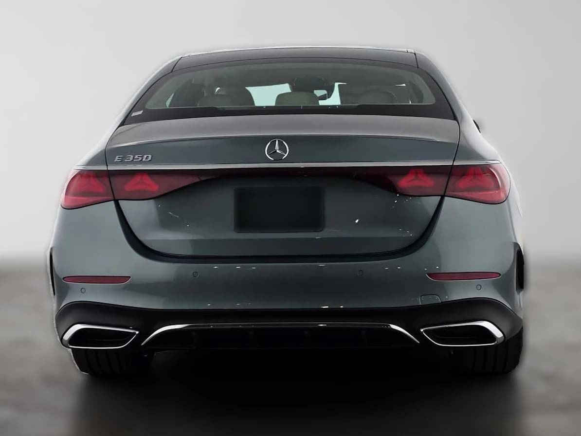 Mercedes-Benz E-Class E 350 RWD Sedan 2027 — side view