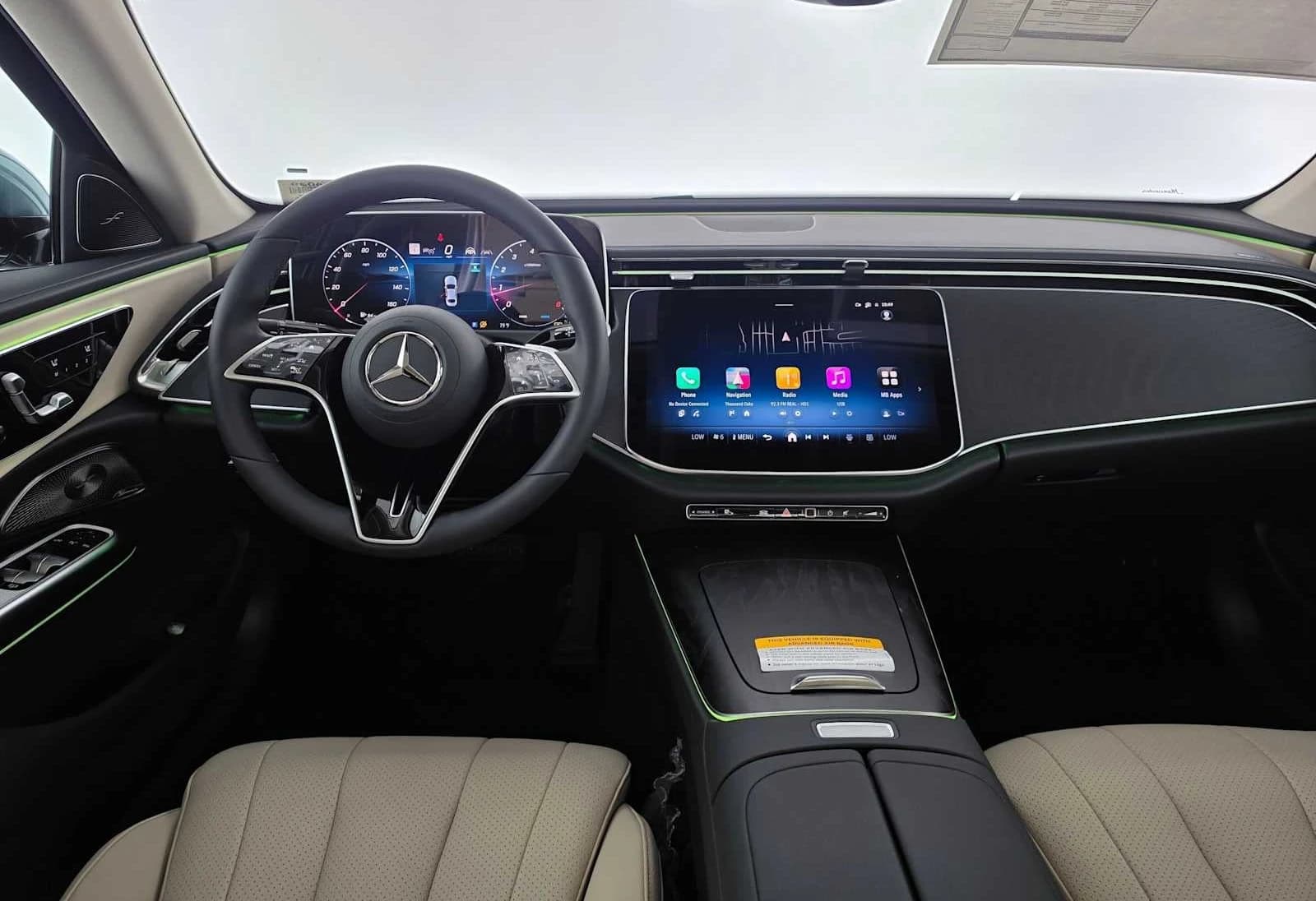 Mercedes-Benz E-Class E 350 RWD Sedan 2027 — side view