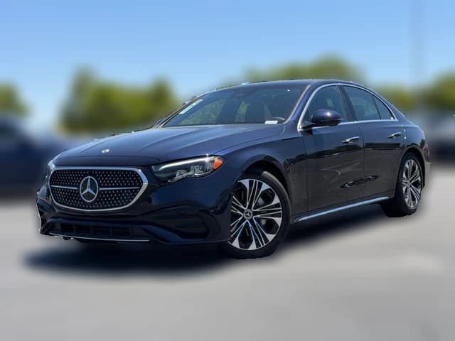 Mercedes-Benz E-Class E 350 4MATIC Sedan 2026 — side view