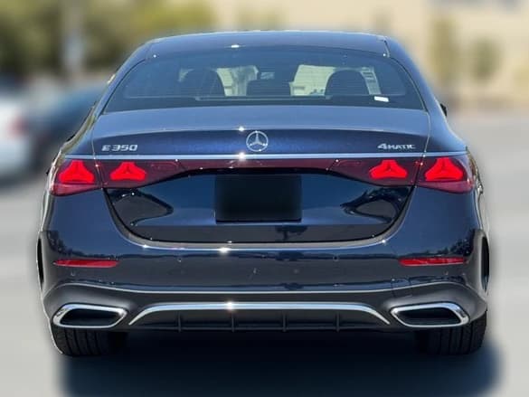 Mercedes-Benz E-Class E 350 4MATIC Sedan 2026 — side view