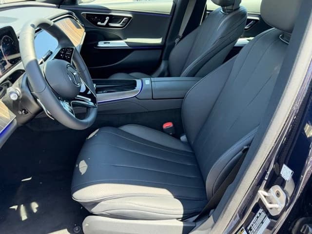 Mercedes-Benz E-Class E 350 4MATIC Sedan 2026 — side view