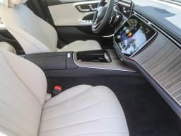 Mercedes-Benz E-Class E 350 4MATIC Sedan 2026 — side view