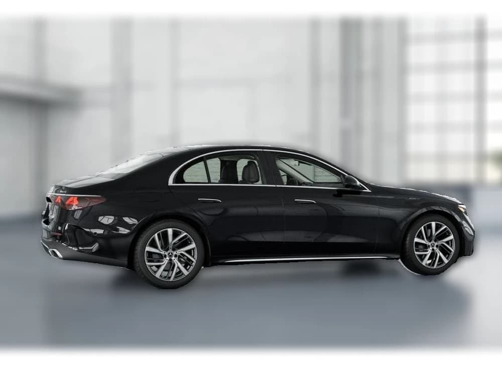 Mercedes-Benz E-Class E 350 4MATIC Sedan 2026 — side view