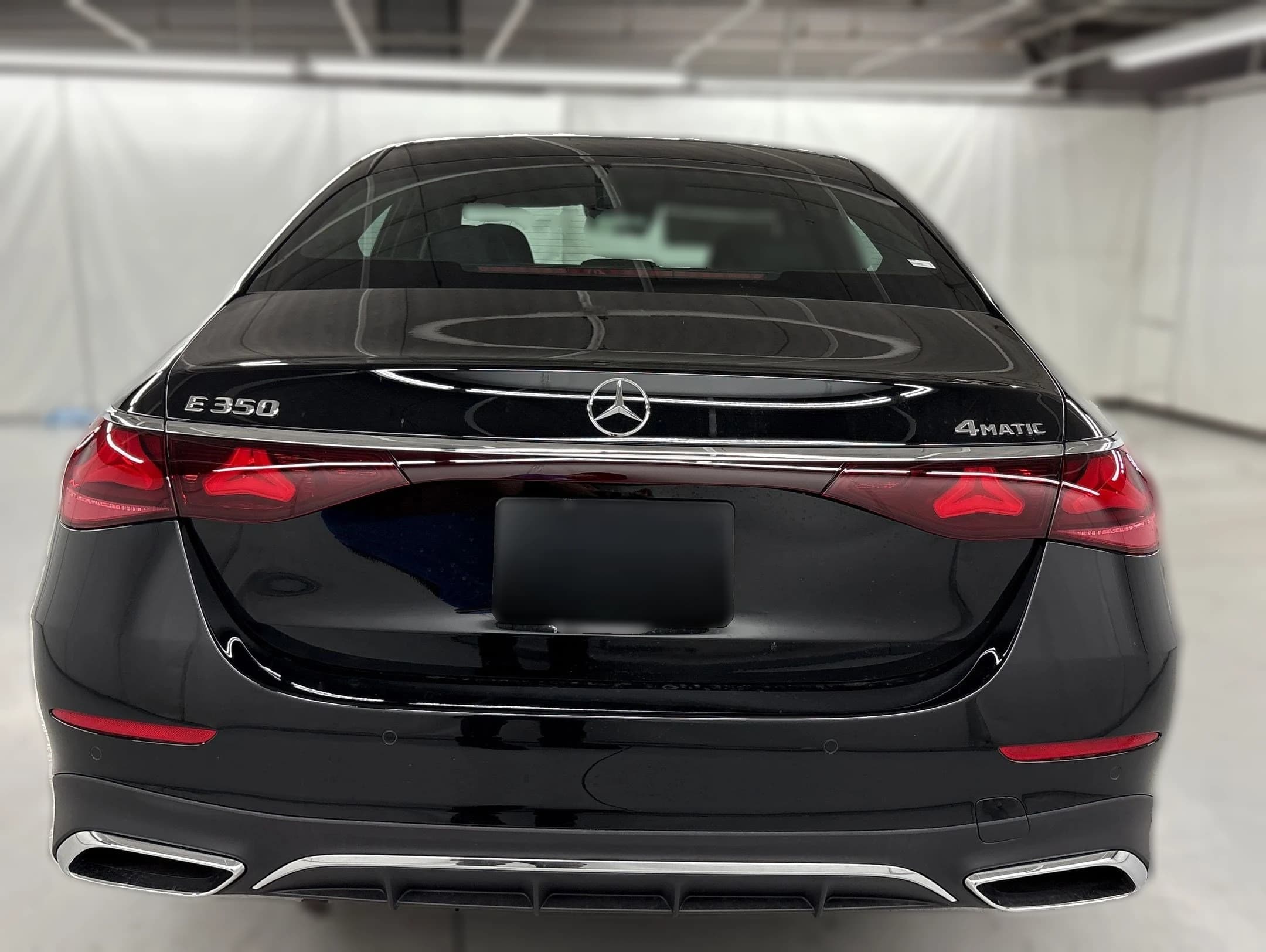 Mercedes-Benz E-Class E 350 4MATIC Sedan 2026 — side view