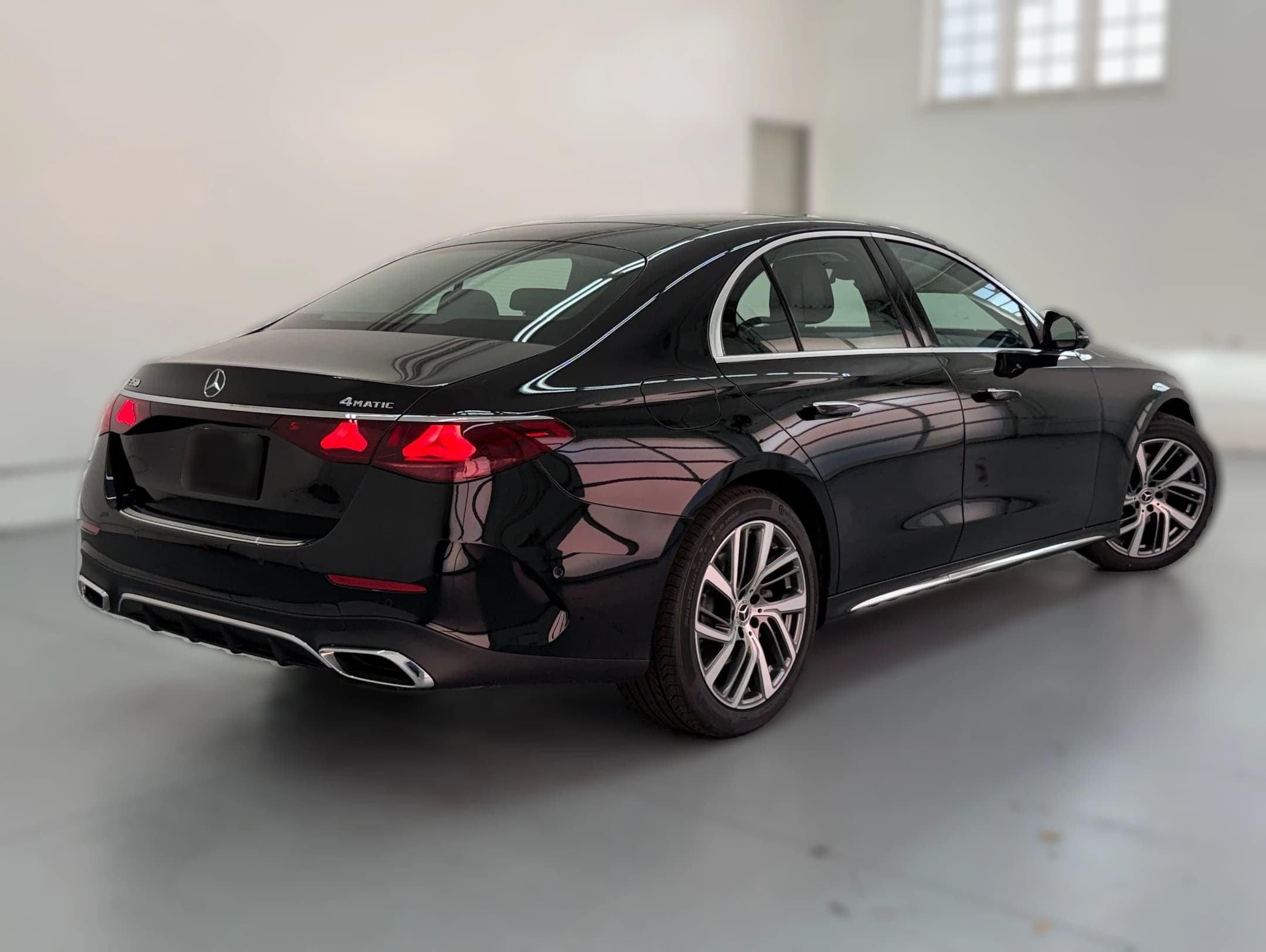 Mercedes-Benz E-Class E 350 4MATIC Sedan 2026 — side view