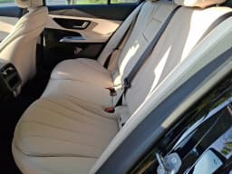 Mercedes-Benz E-Class E 350 4MATIC Sedan 2027 — side view