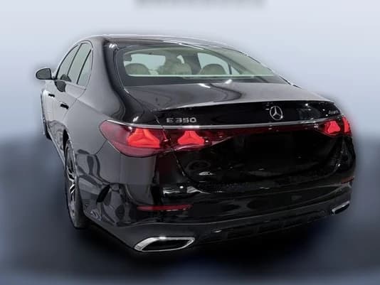 Mercedes-Benz E-Class E 350 4MATIC Sedan 2027 — side view