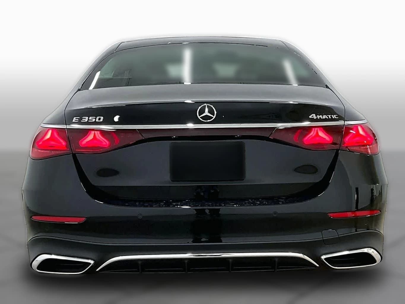 Mercedes-Benz E-Class E 350 4MATIC Sedan 2026 — side view