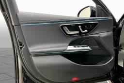 Mercedes-Benz E-Class E 350 4MATIC Sedan 2026 — side view