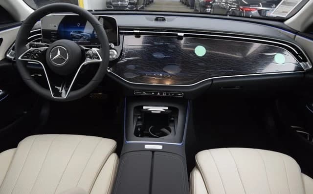 Mercedes-Benz E-Class E 350 4MATIC Sedan 2026 — side view