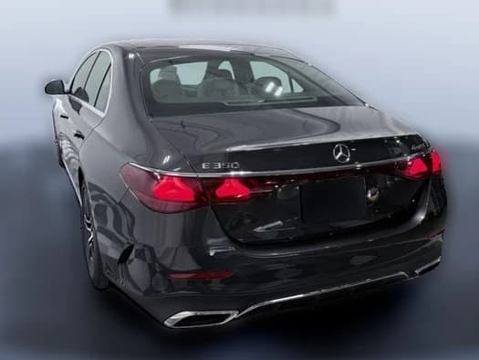 Mercedes-Benz E-Class E 350 4MATIC Sedan 2027 — side view