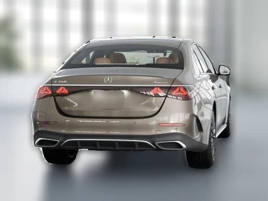 Mercedes-Benz E-Class E 350 4MATIC Sedan 2027 — side view