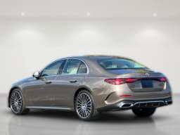 Mercedes-Benz E-Class E 350 4MATIC Sedan 2027 — side view