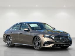 Mercedes-Benz E-Class E 350 4MATIC Sedan 2027 — side view