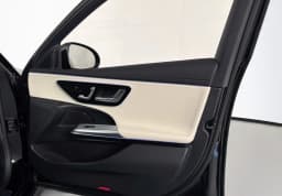 Mercedes-Benz E-Class E 350 4MATIC Sedan 2026 — side view