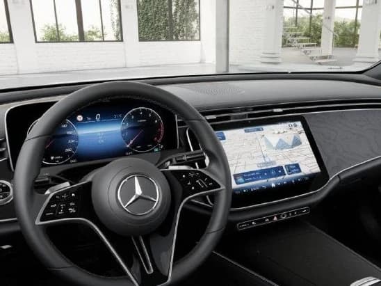 Mercedes-Benz E-Class E 350 4MATIC Sedan 2027 — side view