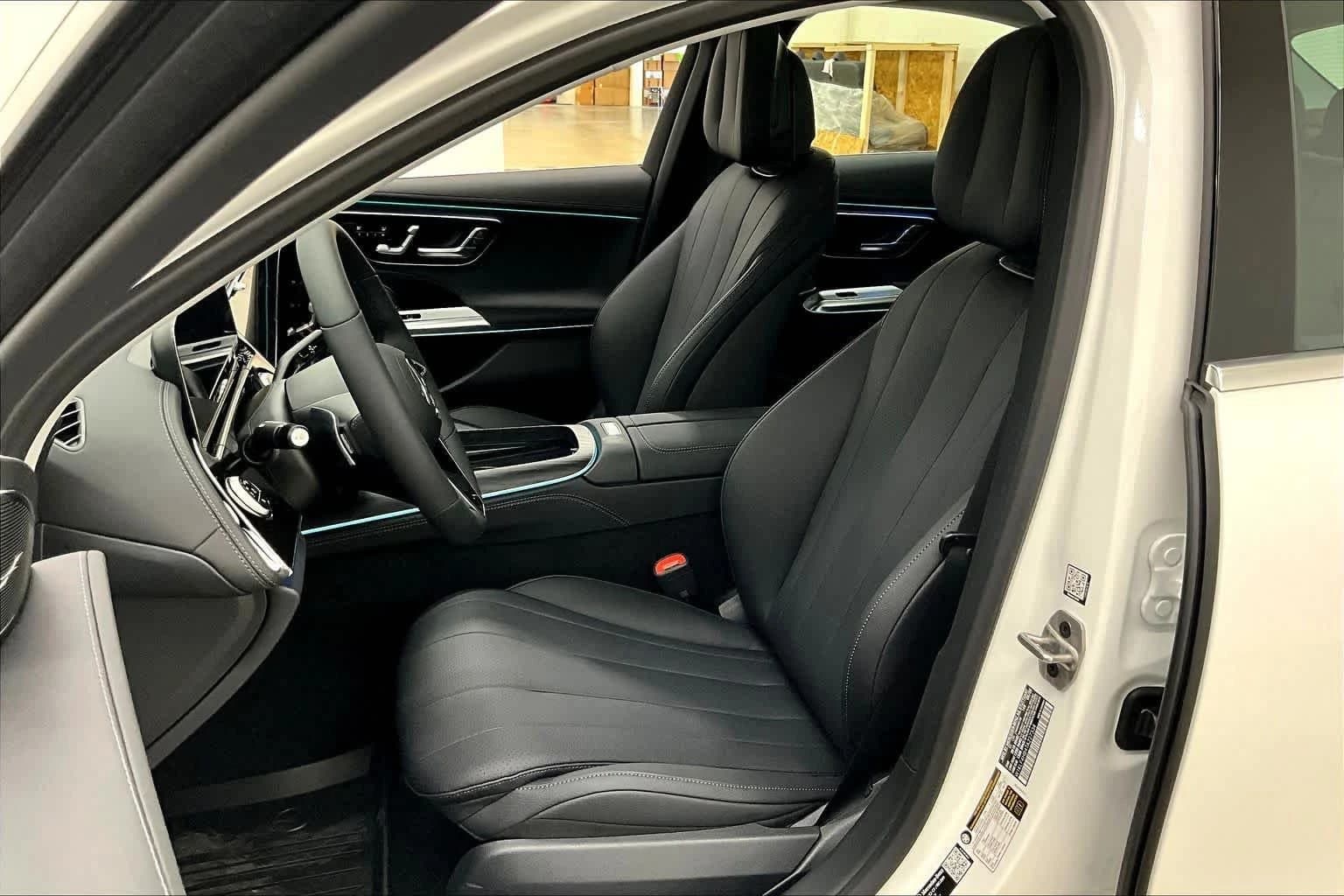 Mercedes-Benz E-Class E 350 4MATIC Sedan 2026 — side view