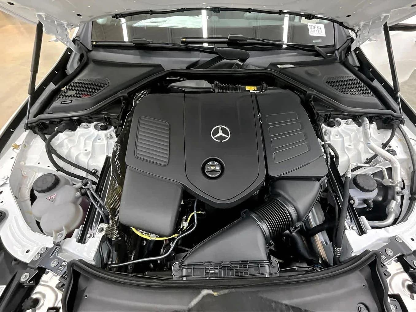 Mercedes-Benz E-Class E 350 4MATIC Sedan 2026 — side view