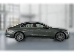 Mercedes-Benz E-Class E 350 4MATIC Sedan 2027 — side view