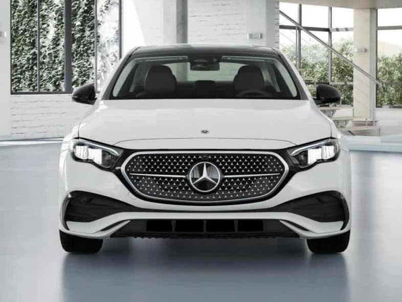 Mercedes-Benz E-Class E 350 4MATIC Sedan 2027 — side view