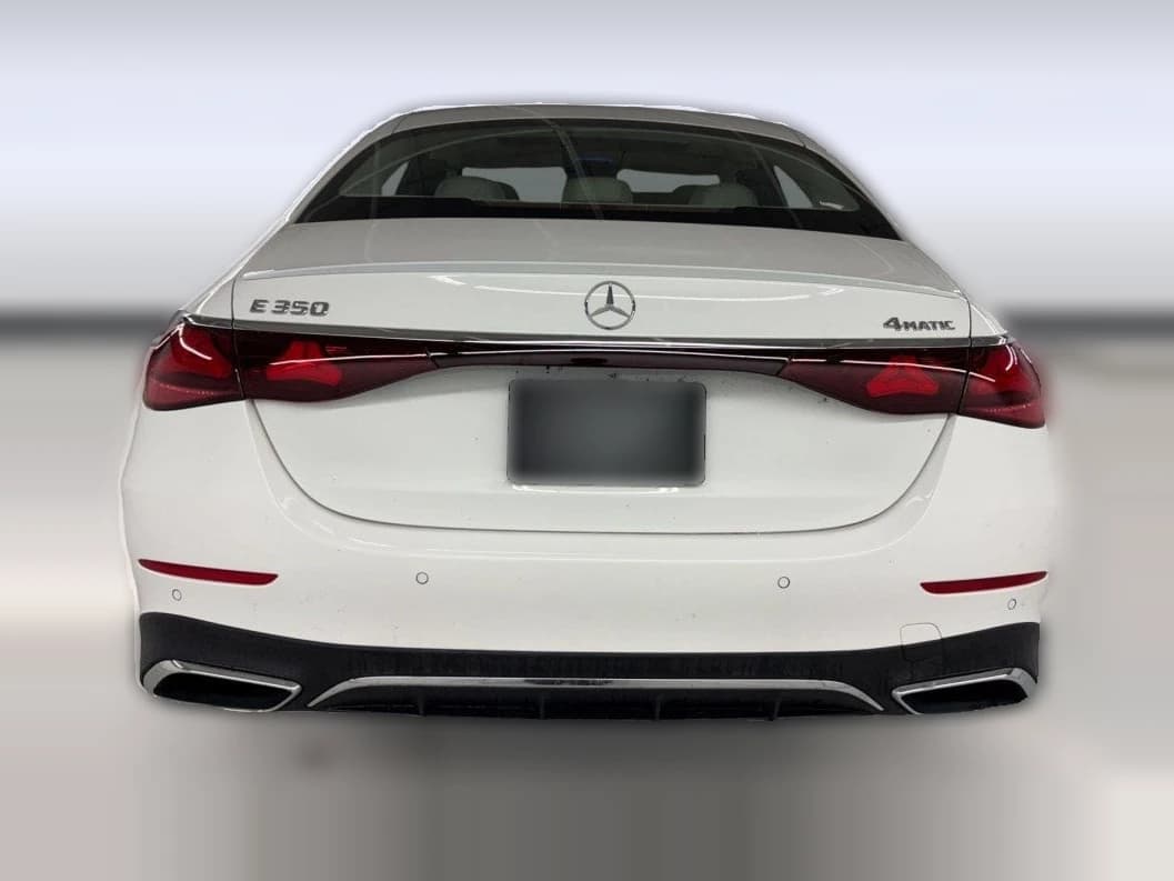 Mercedes-Benz E-Class E 350 4MATIC Sedan 2026 — side view