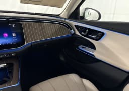Mercedes-Benz E-Class E 350 4MATIC Sedan 2026 — side view