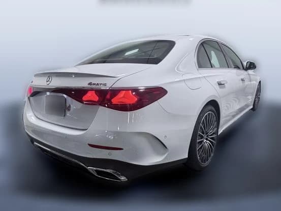 Mercedes-Benz E-Class E 350 4MATIC Sedan 2026 — side view