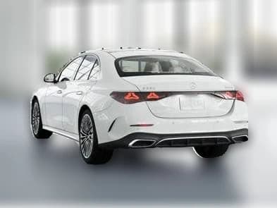 Mercedes-Benz E-Class E 350 4MATIC Sedan 2027 — side view