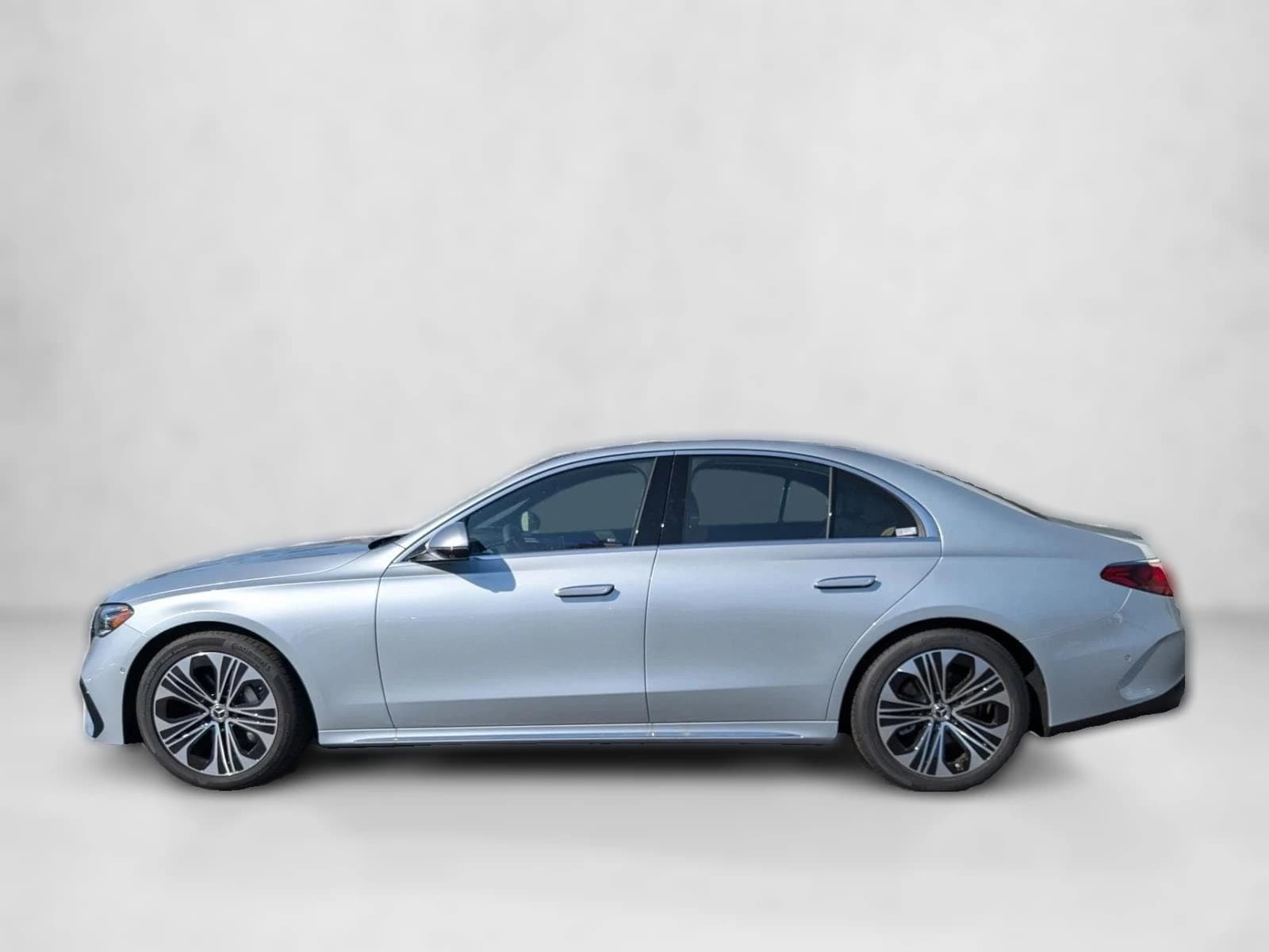 Mercedes-Benz E-Class E 350 4MATIC Sedan 2026 — side view