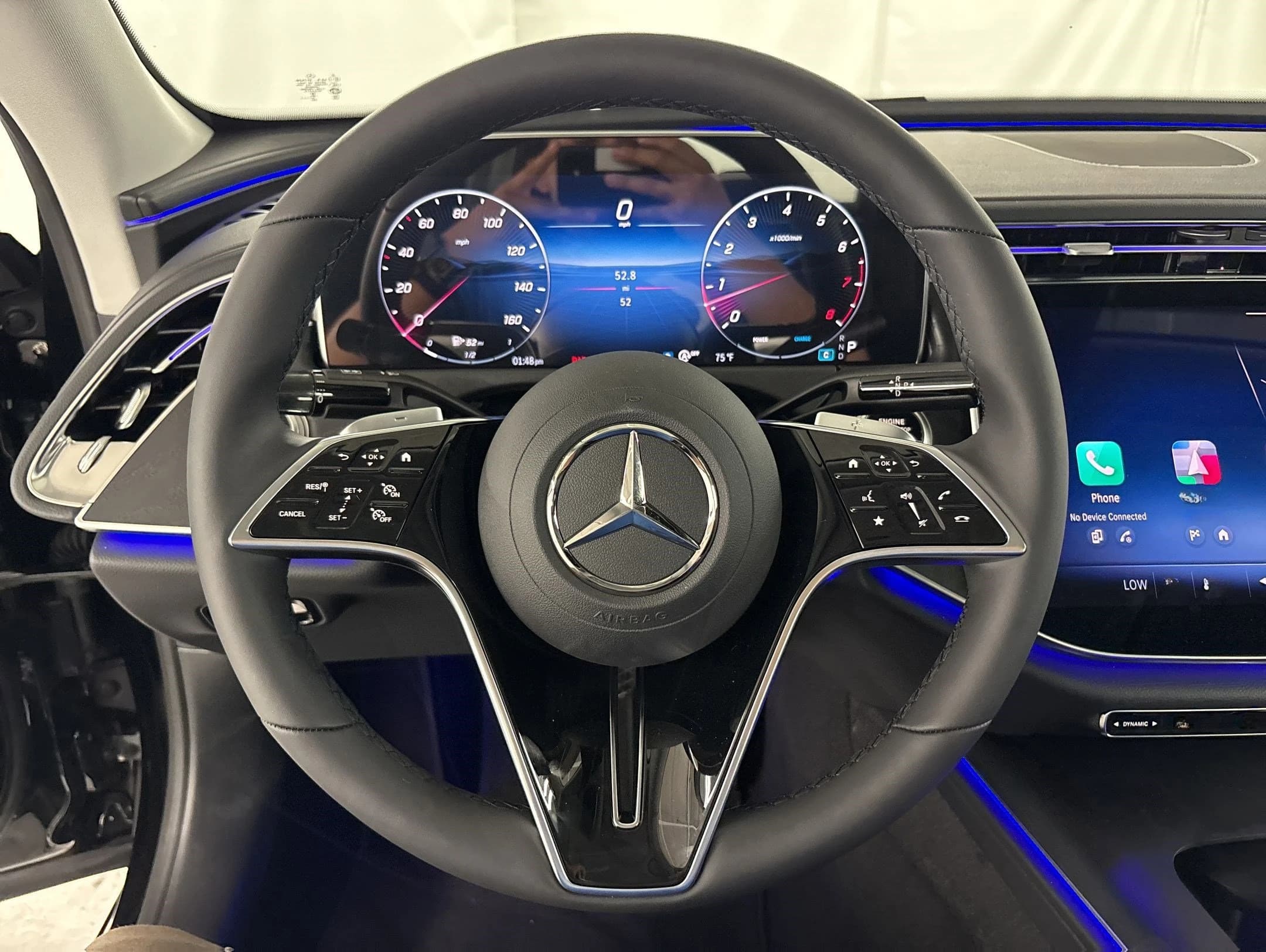 Mercedes-Benz E-Class E 350 4MATIC Sedan 2026 — side view