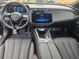 Mercedes-Benz E-Class E 350 4MATIC Sedan 2027 — side view