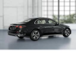Mercedes-Benz E-Class E 350 4MATIC Sedan 2027 — side view