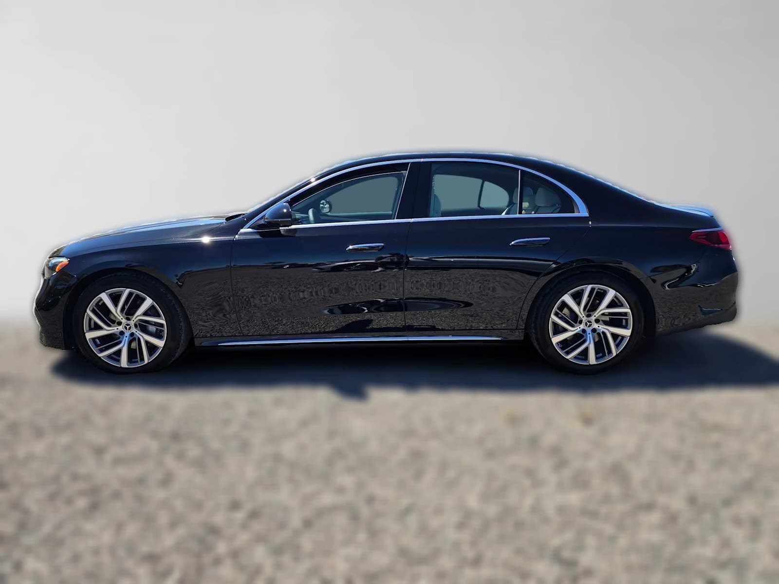 Mercedes-Benz E-Class E 350 4MATIC Sedan 2026 — side view