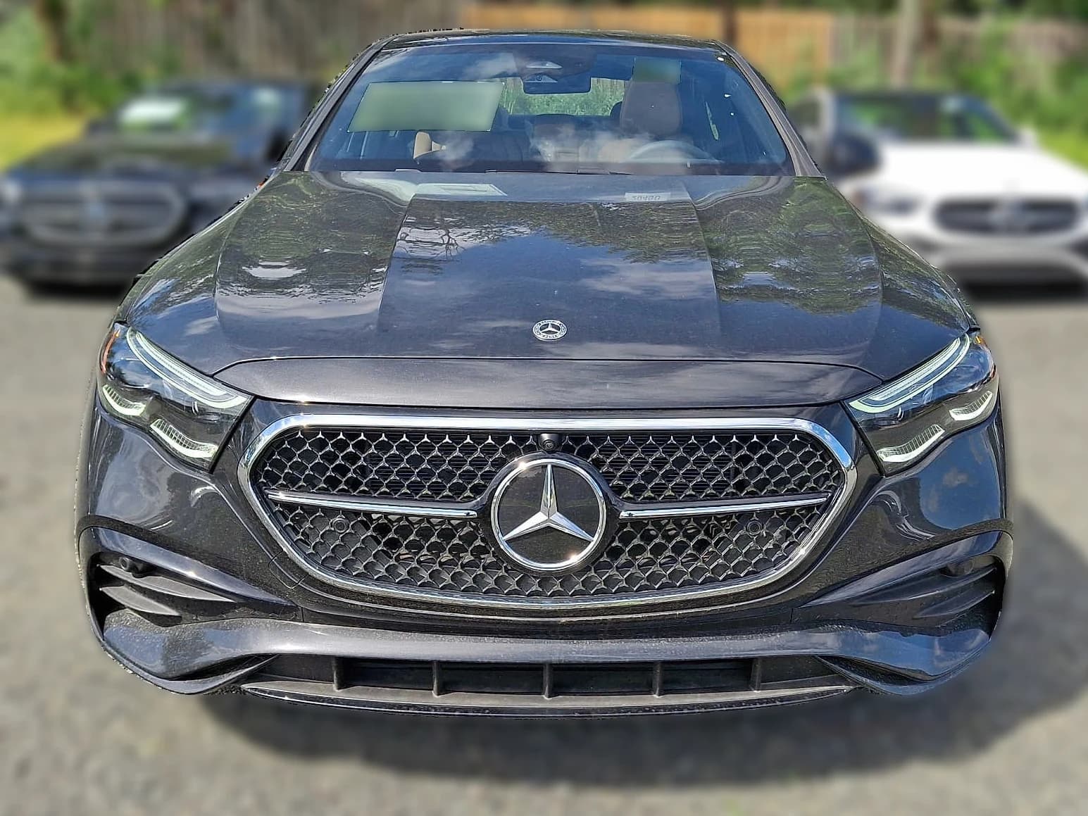 Mercedes-Benz E-Class E 350 4MATIC Sedan 2026 — side view