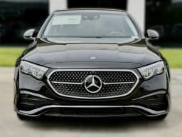 Mercedes-Benz E-Class E 450 4MATIC Sedan 2026 — side view