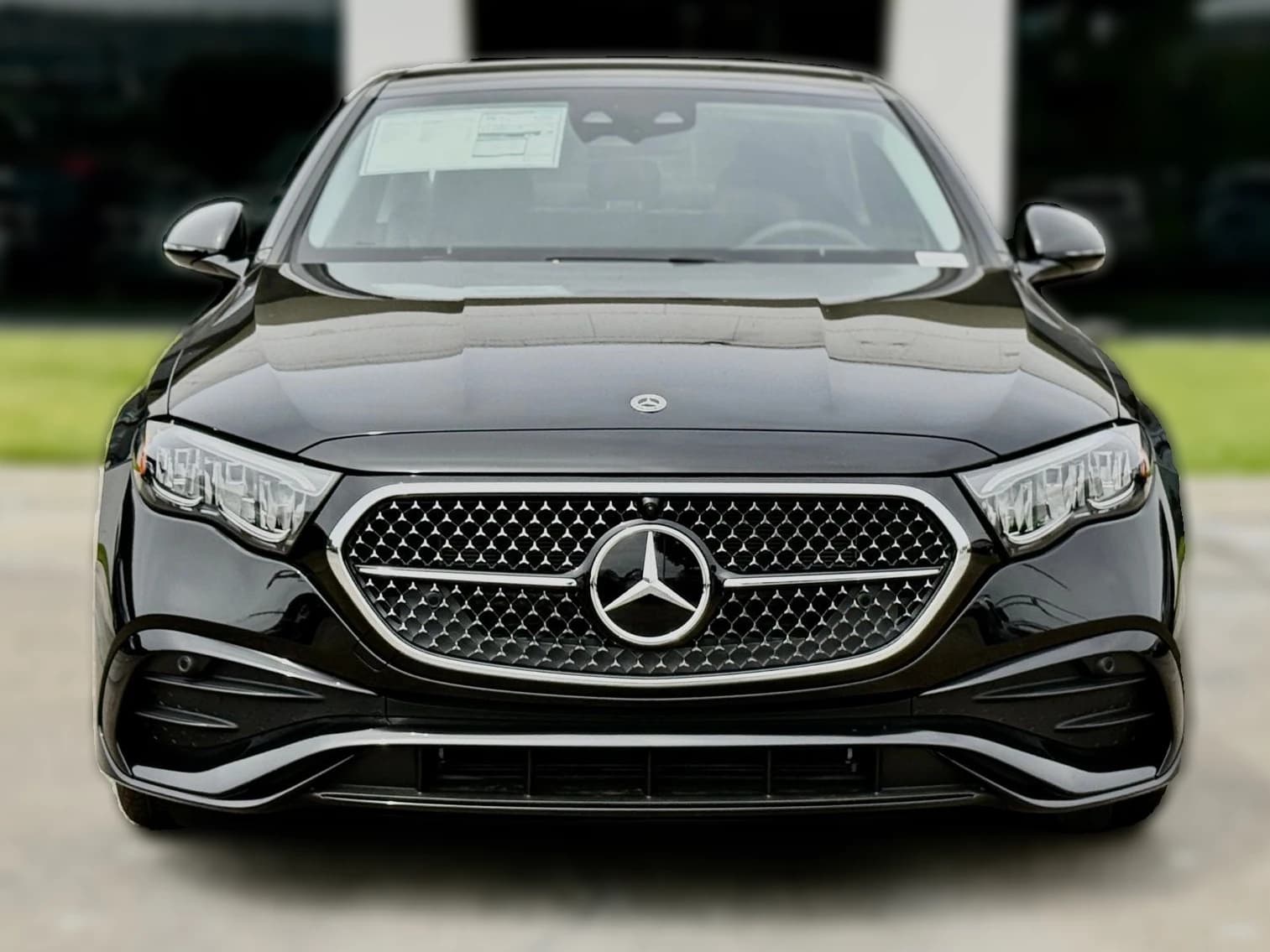 Mercedes-Benz E-Class E 450 4MATIC Sedan 2026 — side view