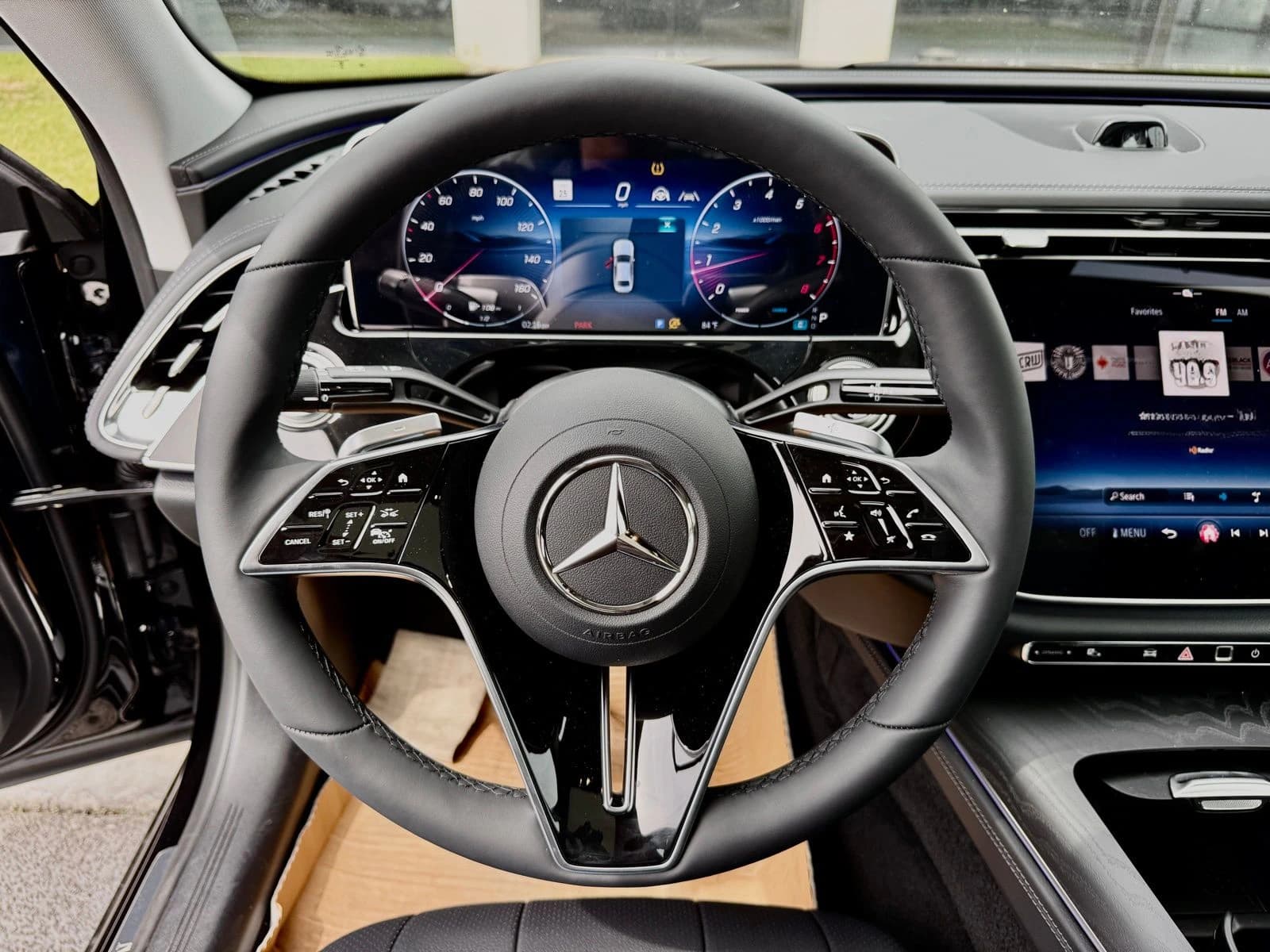 Mercedes-Benz E-Class E 450 4MATIC Sedan 2026 — side view