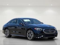 Mercedes-Benz E-Class E 450 4MATIC Sedan 2026 — side view