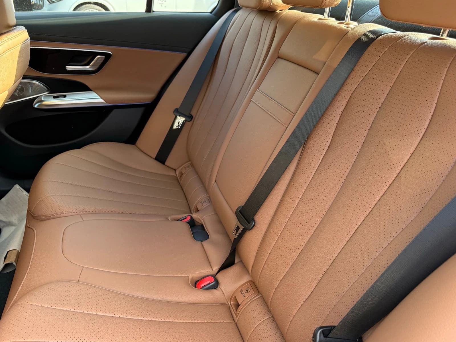 Mercedes-Benz E-Class E 450 4MATIC Sedan 2026 — side view