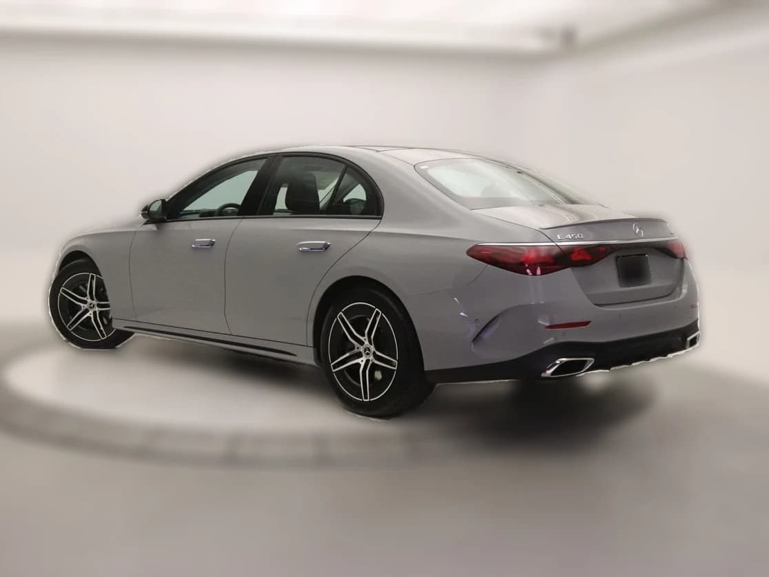 Mercedes-Benz E-Class E 450 4MATIC Sedan 2026 — side view