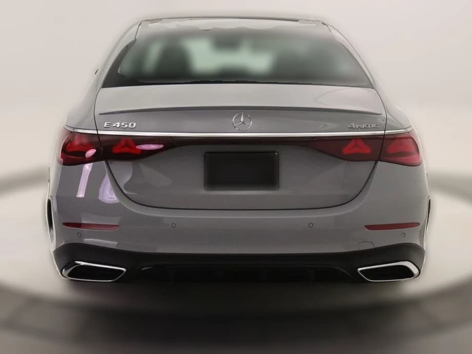 Mercedes-Benz E-Class E 450 4MATIC Sedan 2026 — side view